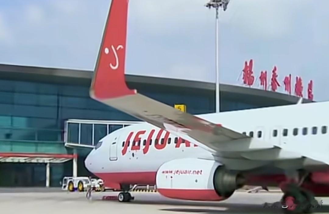 扬泰机场杀疯了！年客流破400万+航线开挂🚀
 
扬州泰州人狂喜！咱家门口的机