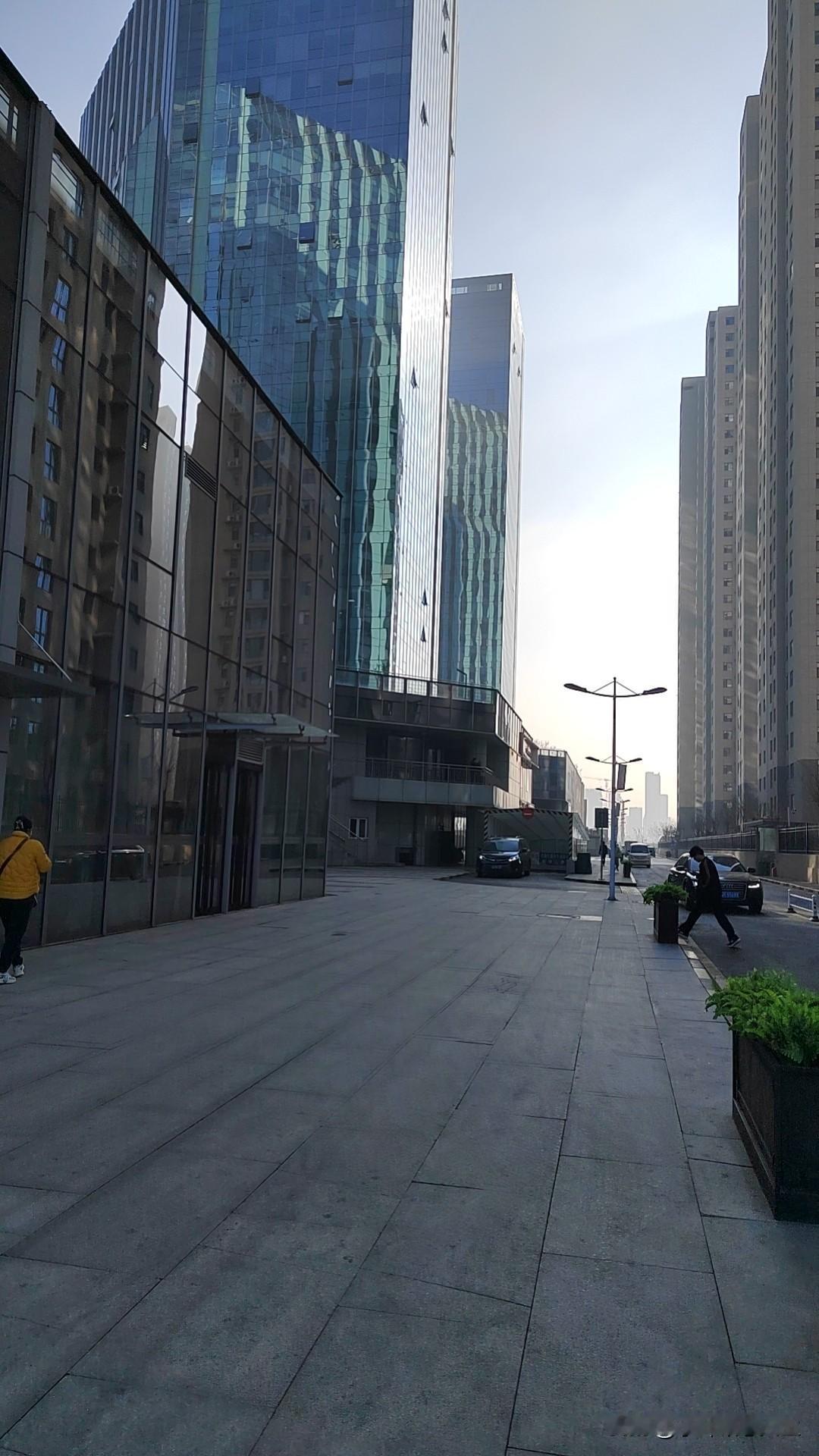 [捂脸]什么？15万亿城市更新，别再幻想房价暴涨了！
 
最近15万亿城市更新刷