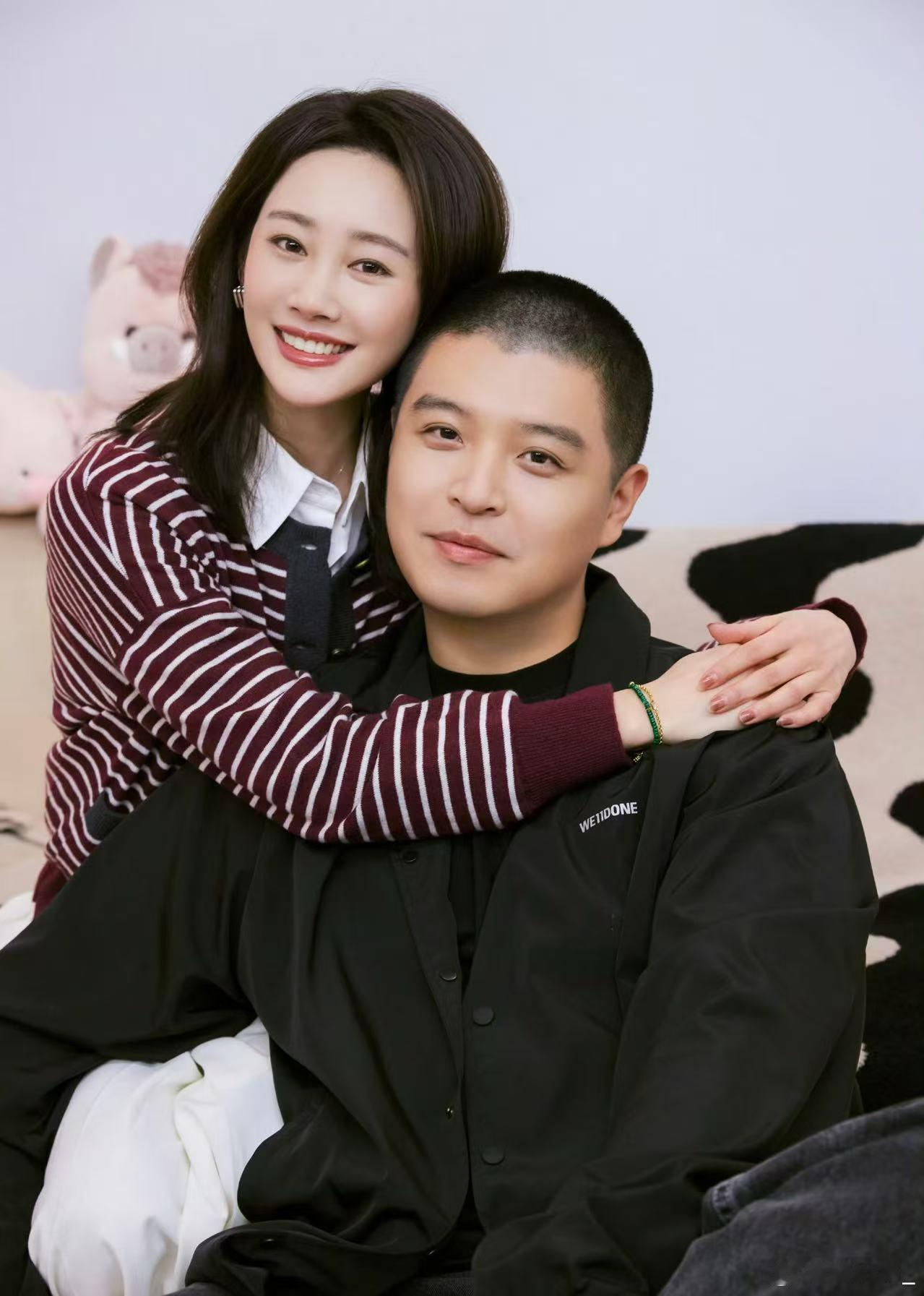 马頔在现场看李纯拍吻戏 感觉马頔当时都不知道该作何反应了，安安静静当个旁观者，结