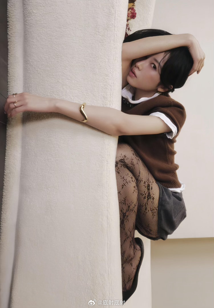 周雨彤她好擅长丝啊