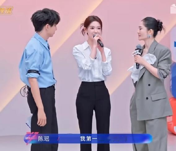 浪姐五公选人，孙怡和张月都想选陈瑶，但孙怡给陈瑶的票比张月给陈瑶的票高，张月因为