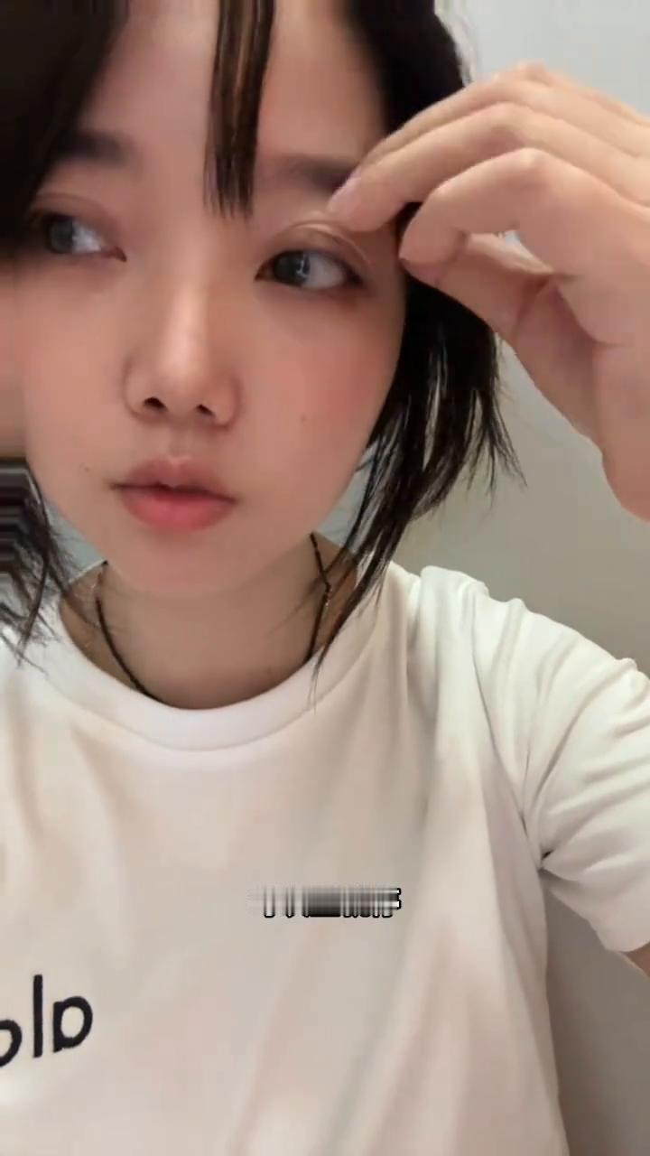 朋友们玩不下去了，每次重就跌停，轻就涨停，感觉好像有个监控一样，玩不过。