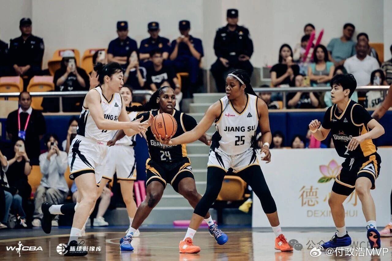 CBA和NBL一体化改革、两个联赛将整合成全新的CBA联赛（具体分为A、B两级联