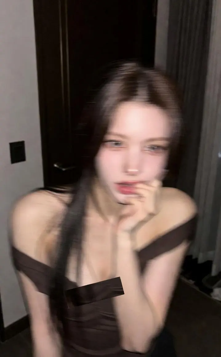 上头的氛围感。没有招了，总是违规🙁