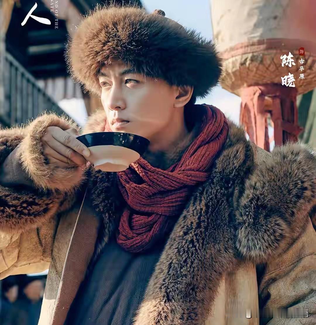 陈晓的演技从未让人失望过，特别是清朝时期的造型，翩翩少年让人过目不忘。
不管外界