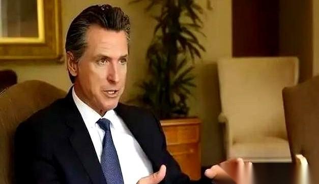 加州州长纽森一句话，直接把某些人的桌子给掀了。
他说：“别眼红中国！中国越强大，