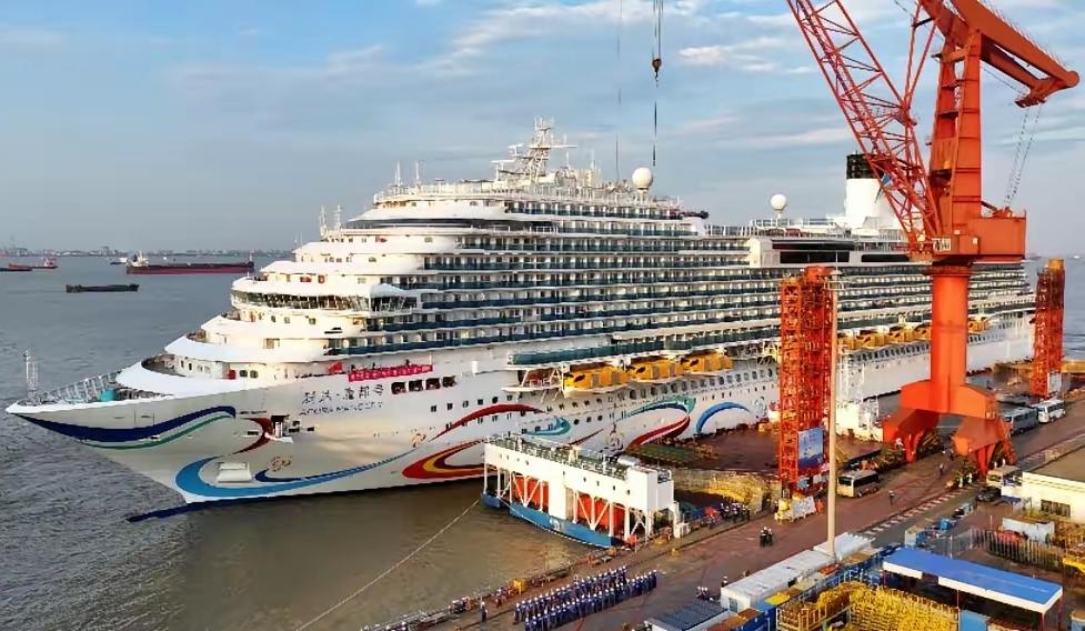 真是活久见！霍尔木兹海峡那边炮火连天，可谁能想到，这把火竟然把中国造船厂的订单给