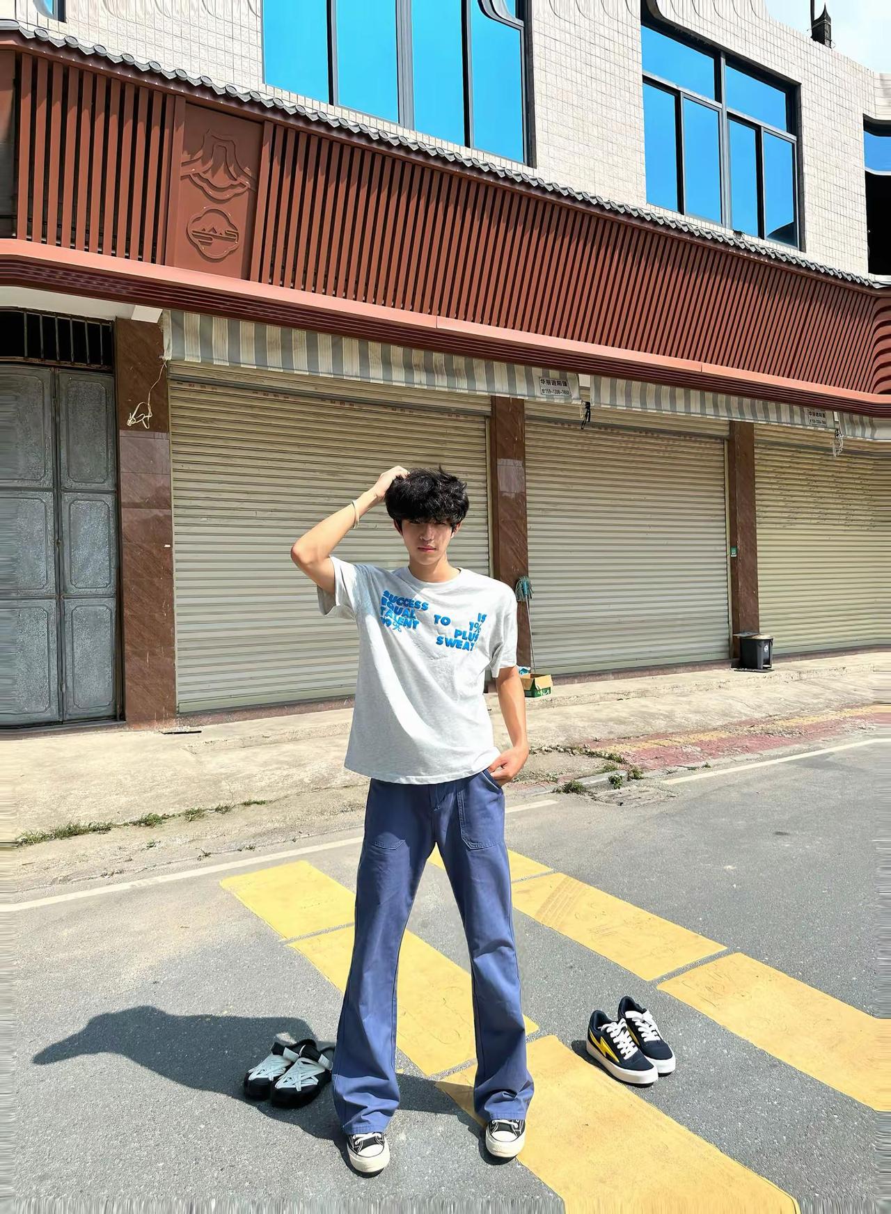 我脑子都用来想你了 你还说我笨男生穿搭 卷毛