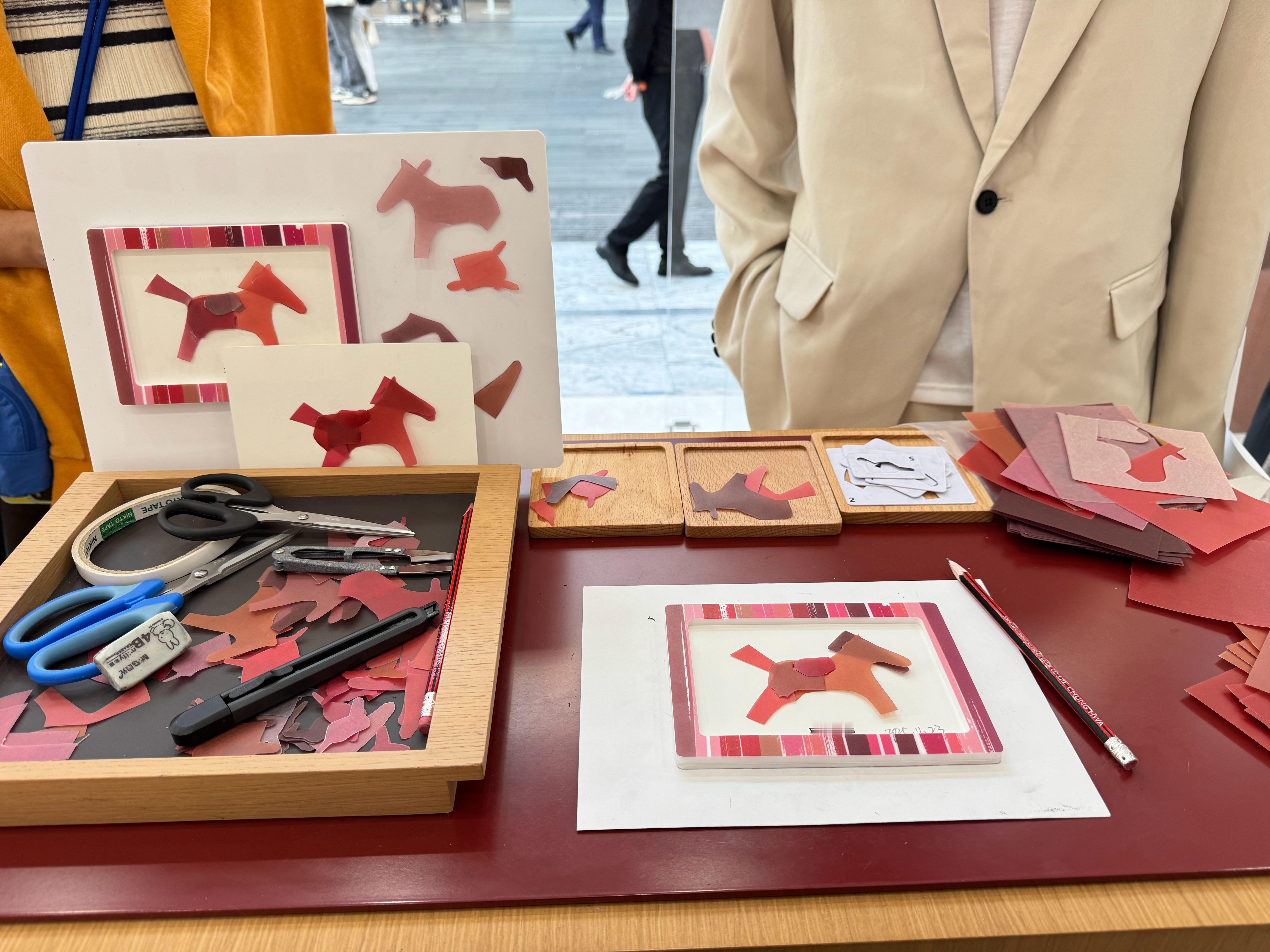 今天去DIY了个爱马仕冰箱贴冰箱已被我贴满 