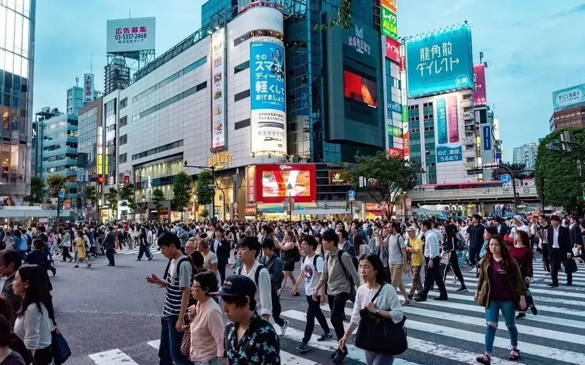 虽然现实中不可能出现这种极端情况，但一些危机确实需要认真思考，不限于日本。根据日