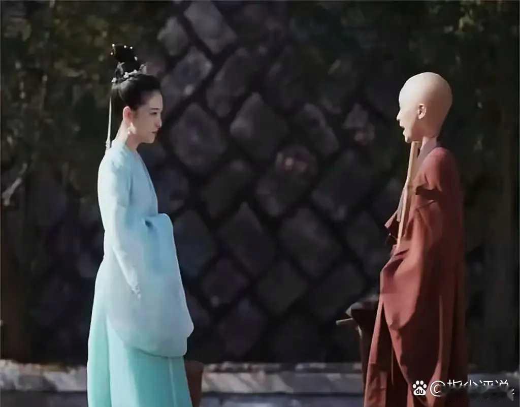 这样的演员，导演自己看了会不会觉得尴尬呢？ ​​​