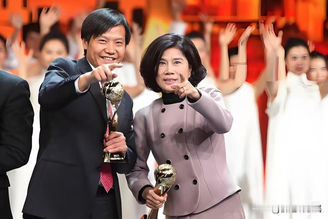 雷军诉苦:玩笑开大了！

6月22日财联社电，一条"旧闻新说"直接冲上热搜——雷