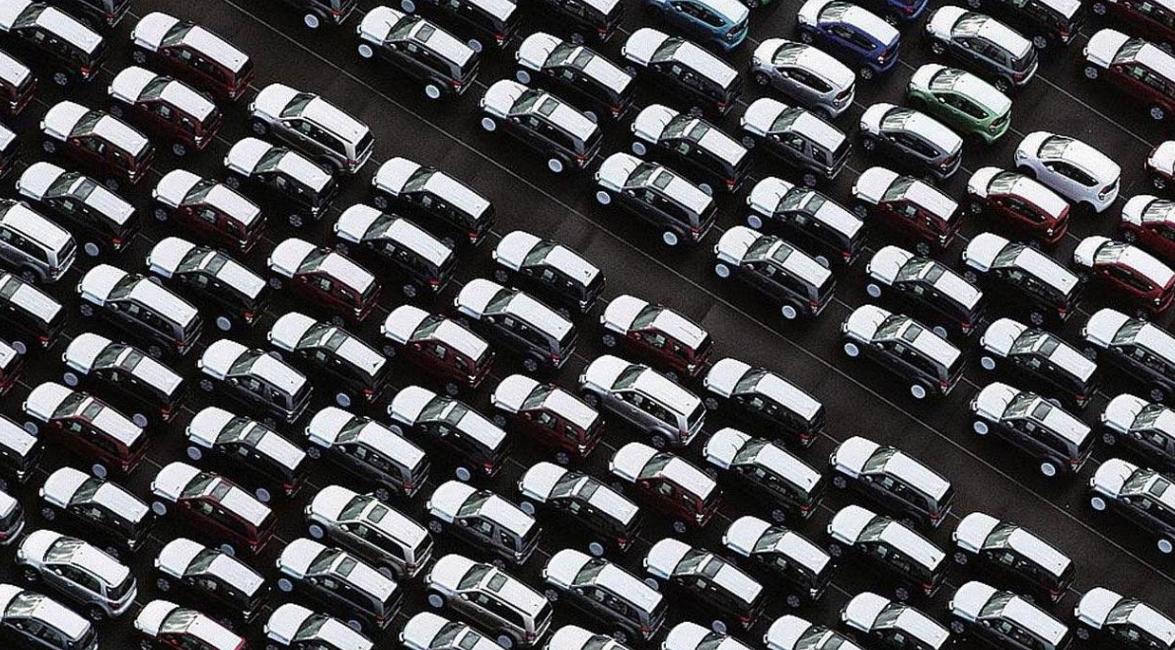 【车视头条】近日，乘联会秘书长崔树东发文表示：受促销混乱带来的观望气氛影响，3月