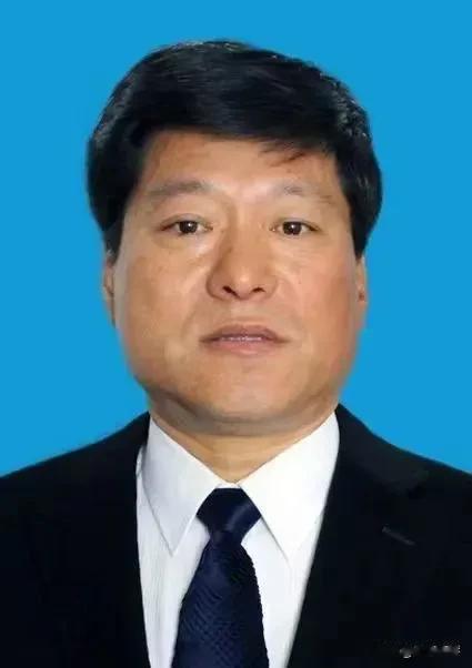 包养他人并发生不正当性关系，黑河市原副市级干部姚志波被“双开”！

5月11日，