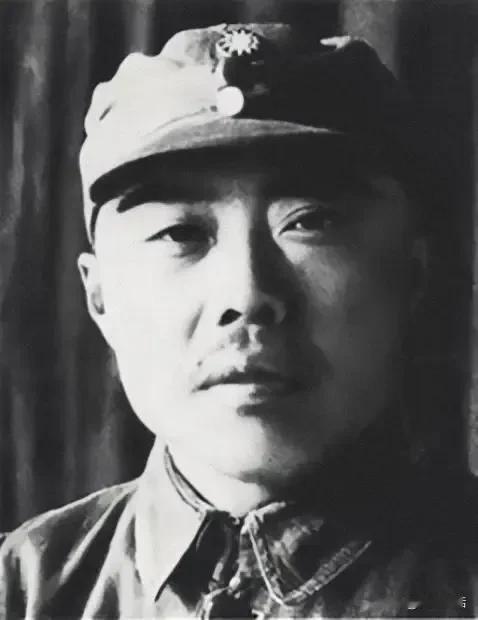 红军时期15个大军区，军区司令2元帅2大将多人牺牲

1、闽浙赣军区，1931年