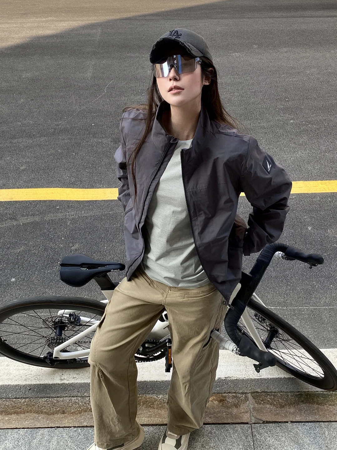 变帅的成本只需要一件夹克