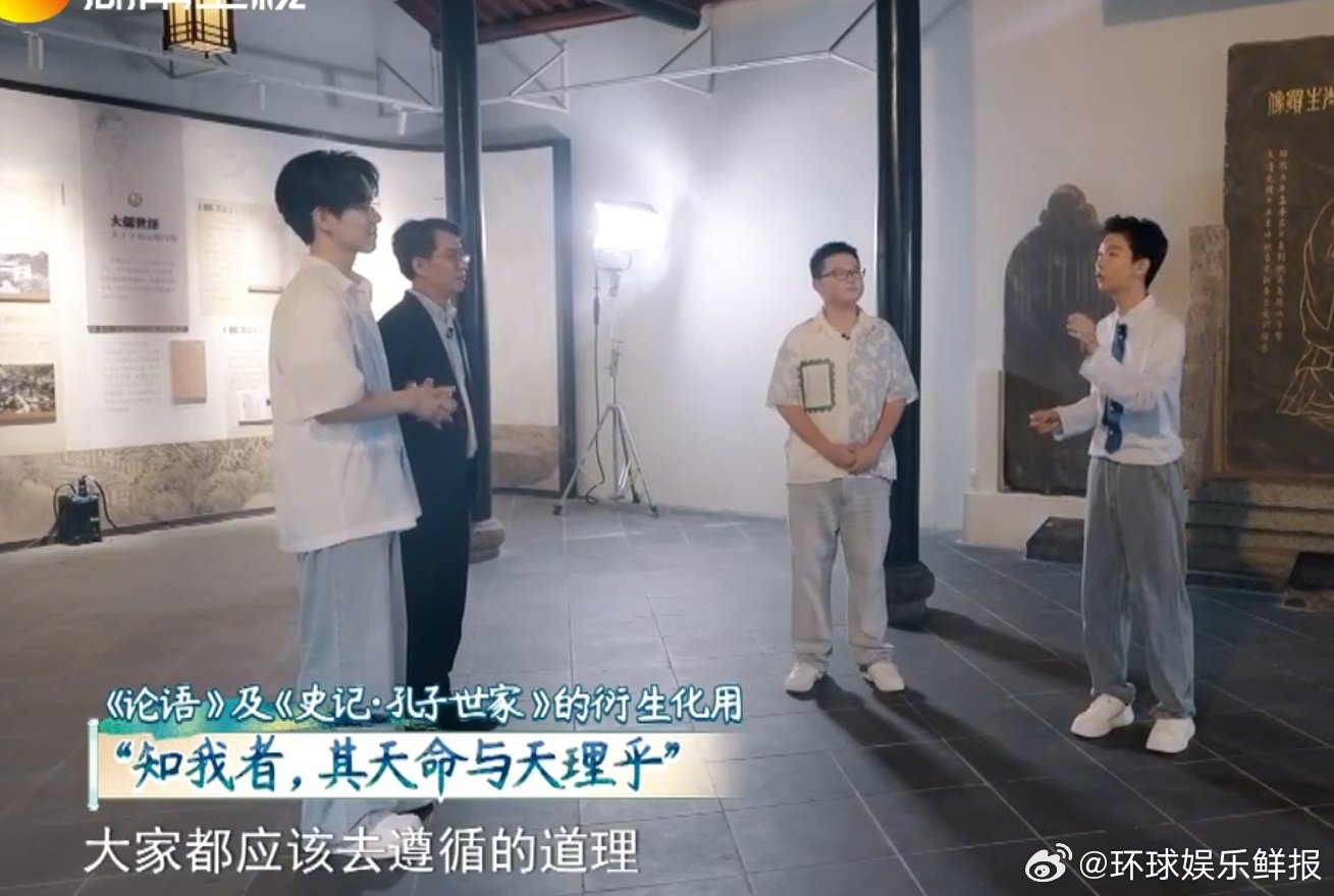高赞自拍朋友圈文案这样写解锁学霸同款自拍文案，咱就是说，朋友圈高级感直接拉满！少
