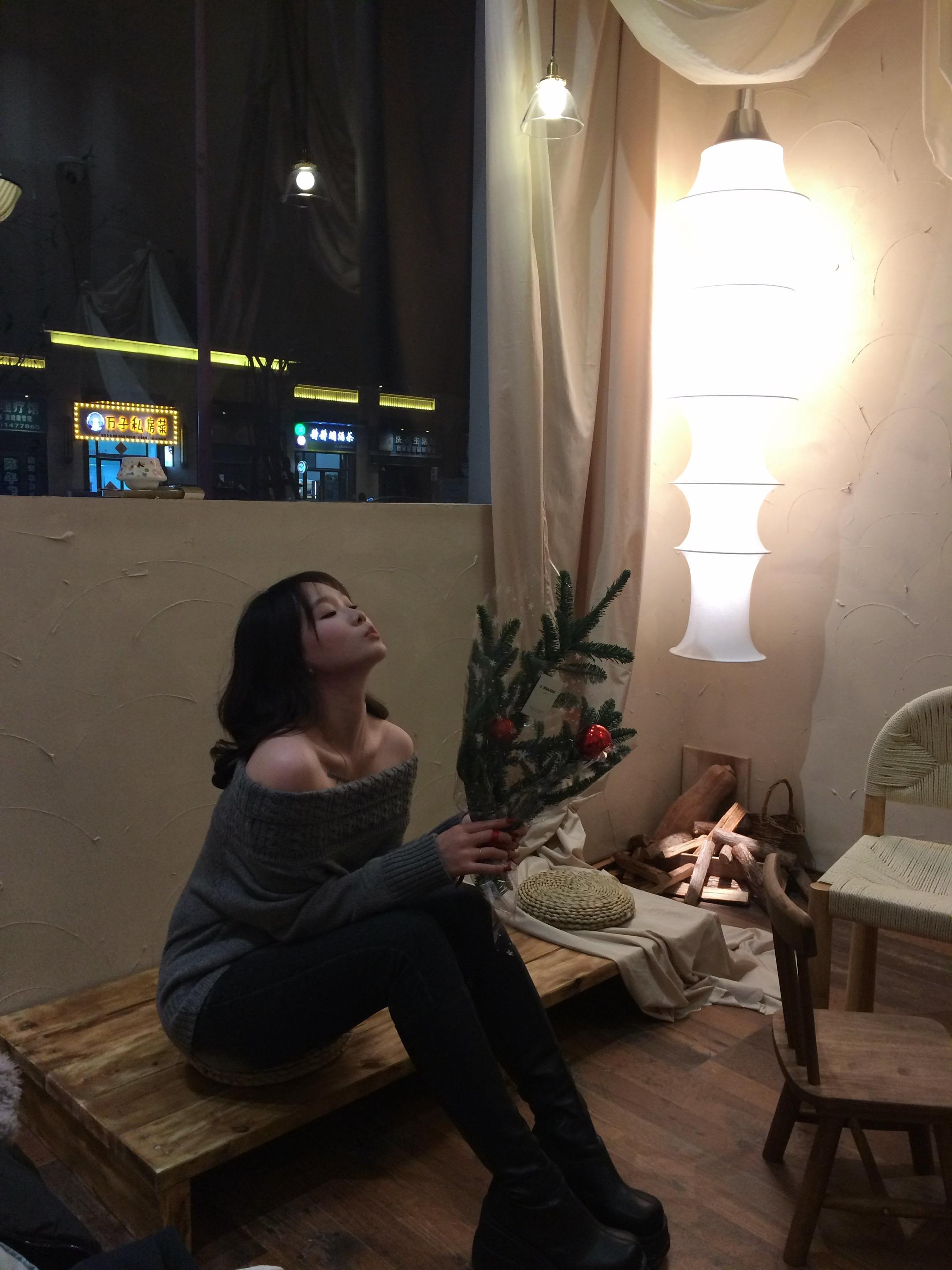 谁都不是你 也都不如你