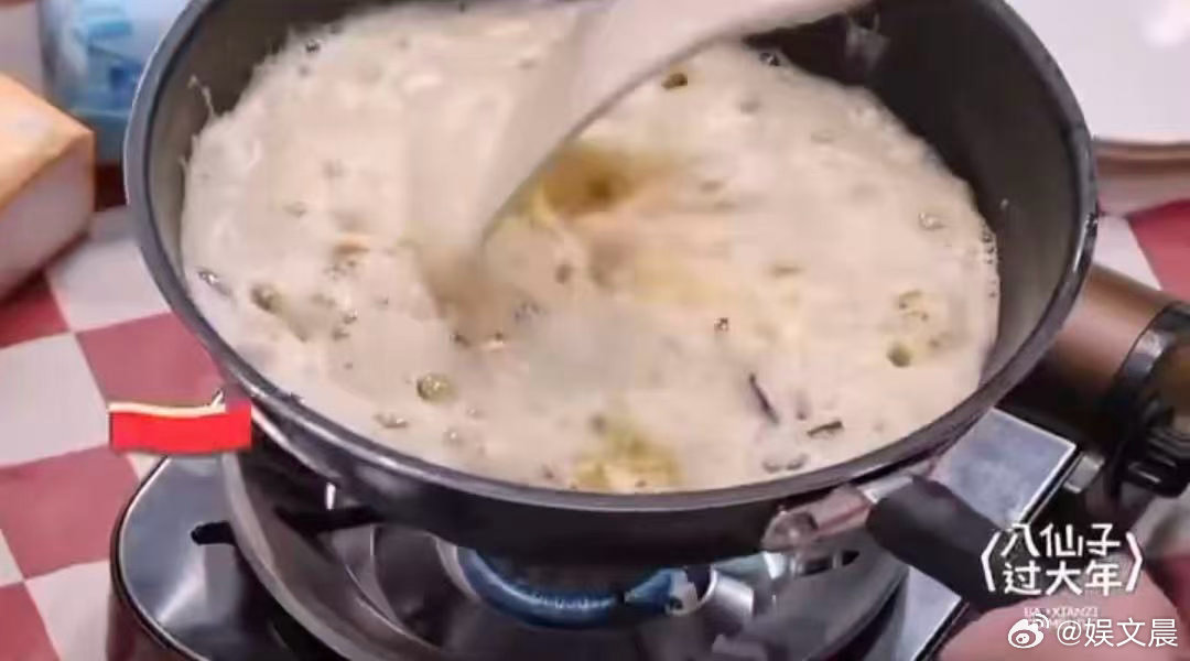 吕严向于谦控诉张兴朝的赛鱼 吕严在访谈里控诉赛鱼这段太好笑了，张兴朝本人笑到绷不