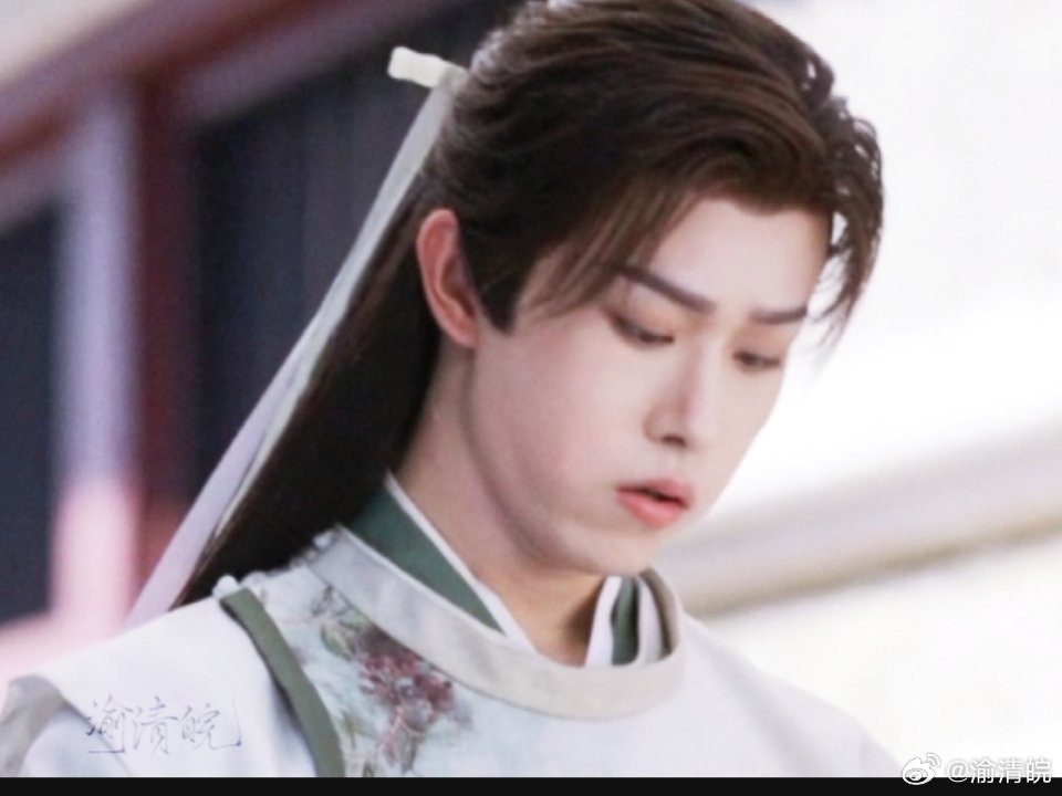 兔兔也是一只小猪🥺 