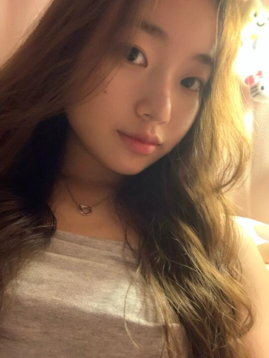 05女大｜好喜欢自己素颜的状态🥰