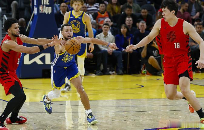 01月17日讯 今天的发展联盟常规赛，撕裂之城混音在主场127-111大胜俄克拉