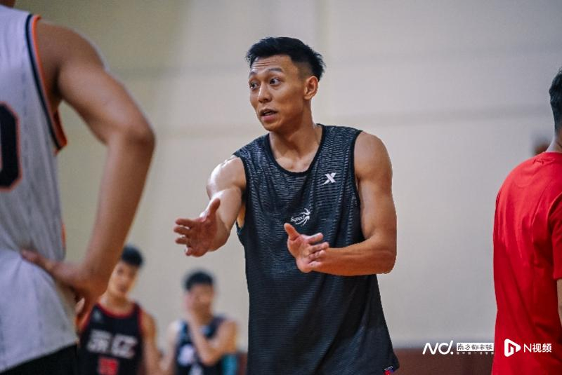 #粤BA拖鞋球王云集#【谁能称霸广东篮坛？“拖鞋球王”哪家强？#粤BA看点全揭秘