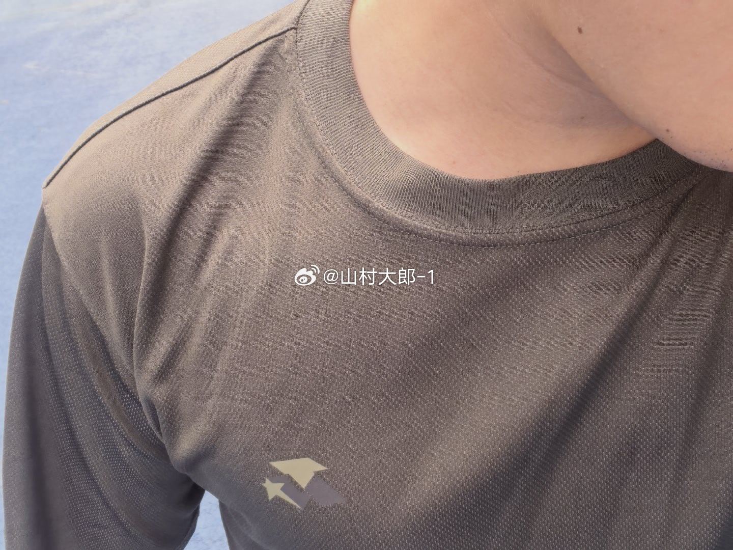 完犊子了，智齿肿了[裂开] ​​​