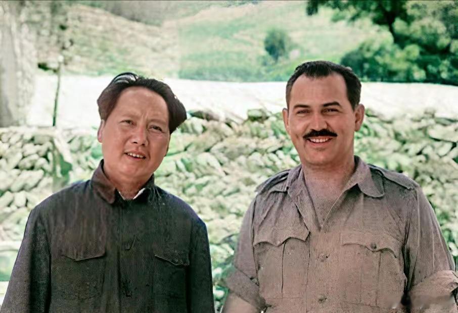 1944年，美国记者福尔曼在延安期间拍摄了大量中共领导人、八路军高级将领的照片。