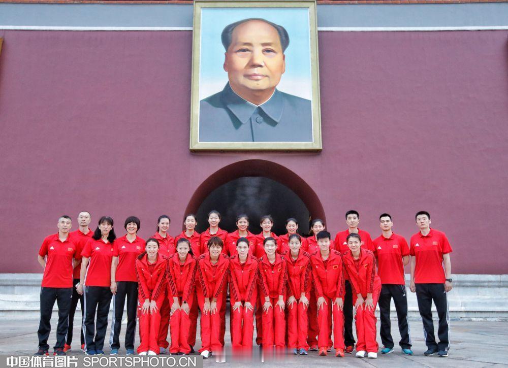 帅  朱袁张1块2毛9 中国女排