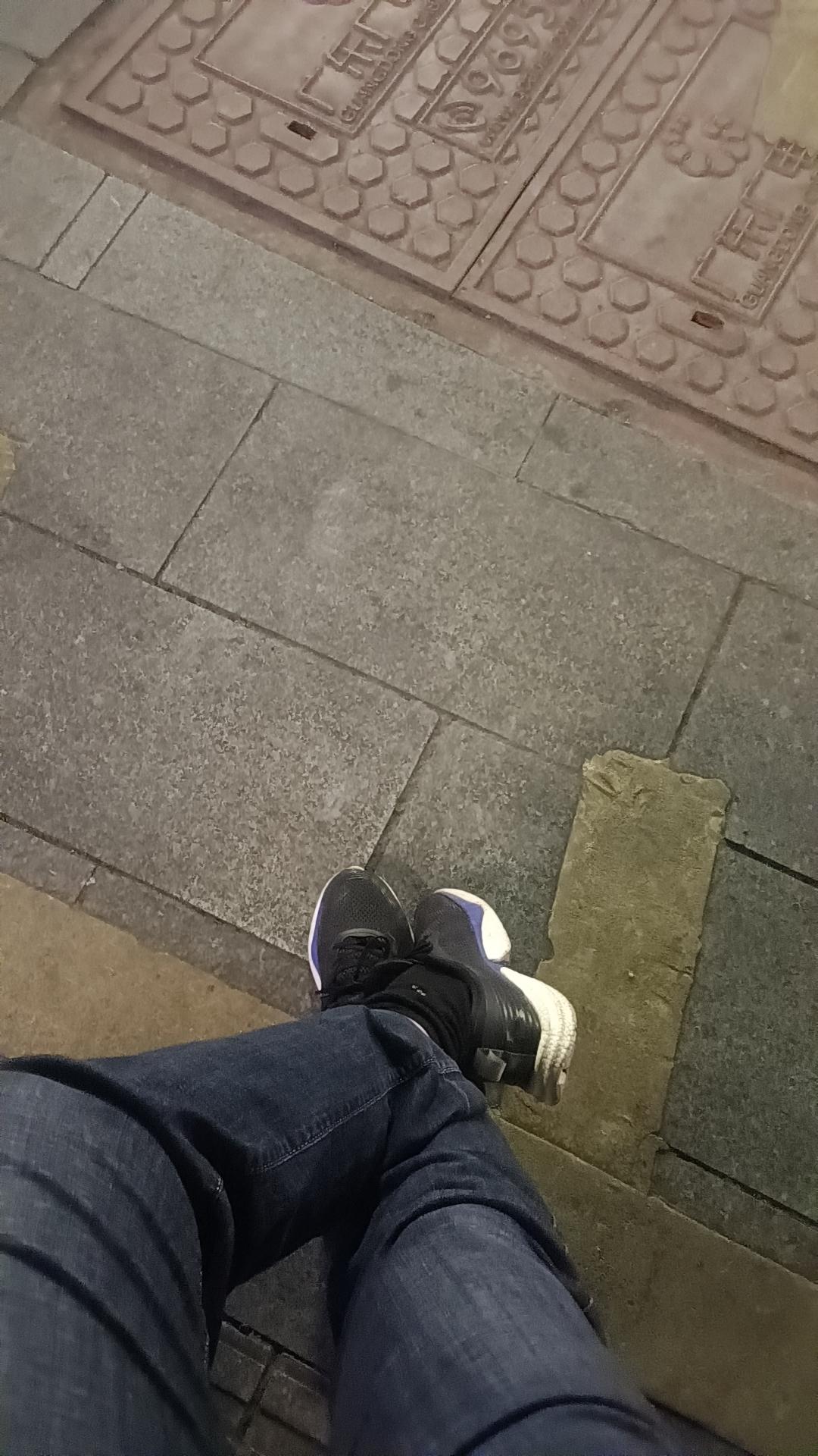 晚上没机会说晚安，早上我等你吃猪杂汤，朋友们，快起床。#熬最晚的夜 #等天亮