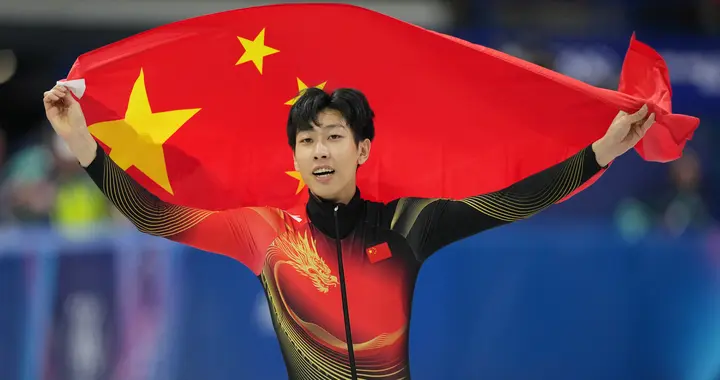 孙龙夺冬奥会短道速滑男子1000米银牌