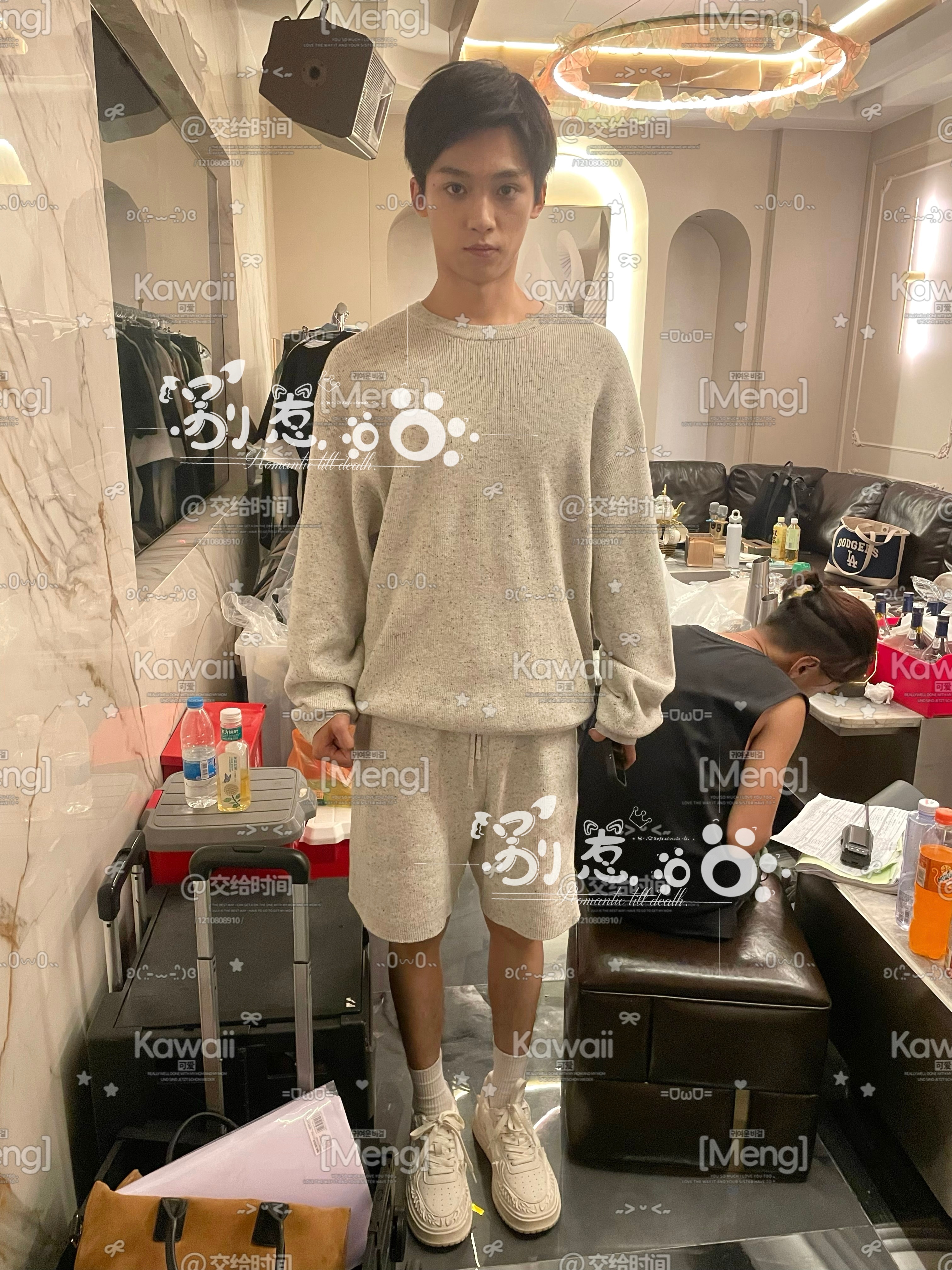 啊啊啊啊啊是“哥哥第一次送我衣服”🥺©️youyu 