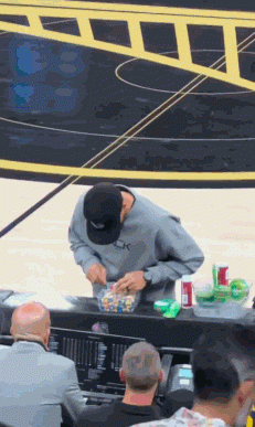 这特么38岁？库里