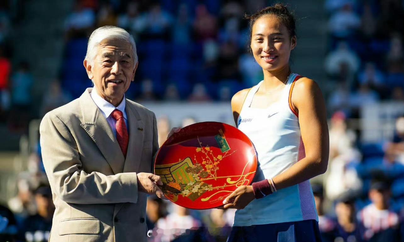 郑钦文已经前往东京去参加WTA东京500赛东京赛，郑钦文在2022年曾获得过亚军