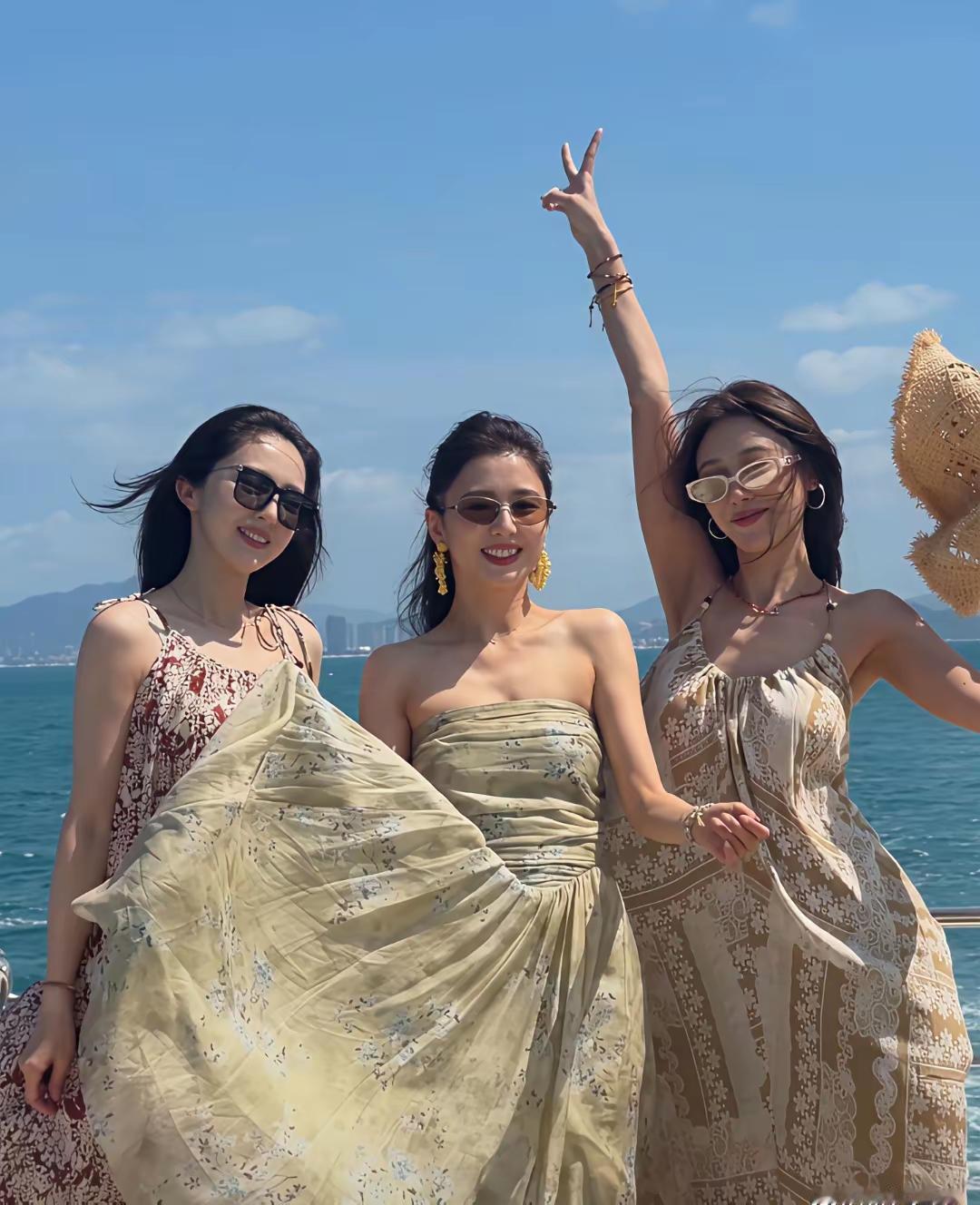 女明星也逃不过拉帮结派，闺蜜团