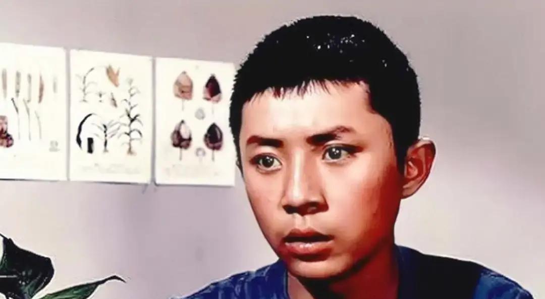 谁能想到，一个清朝嘉庆皇帝的亲玄孙，居然跑去八一厂演了半辈子的红军和信号兵
 