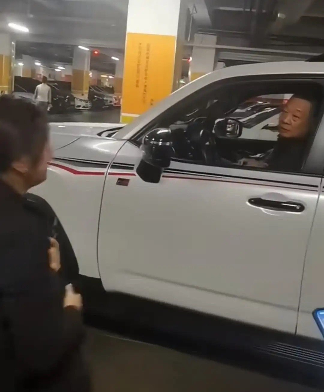 就是他。一个为河南挣回名声的男人！ 