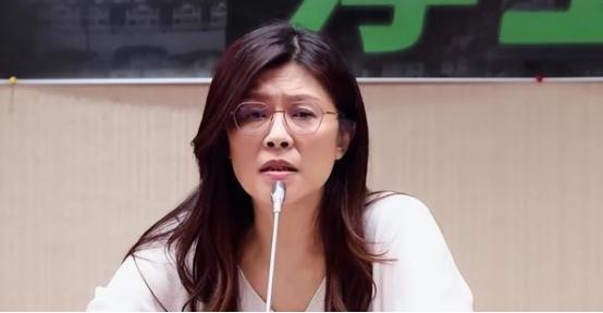 清算开始了！针对江启臣对两岸政策的公然挑衅，郑丽文直接祭出“保留台中提名”这把杀