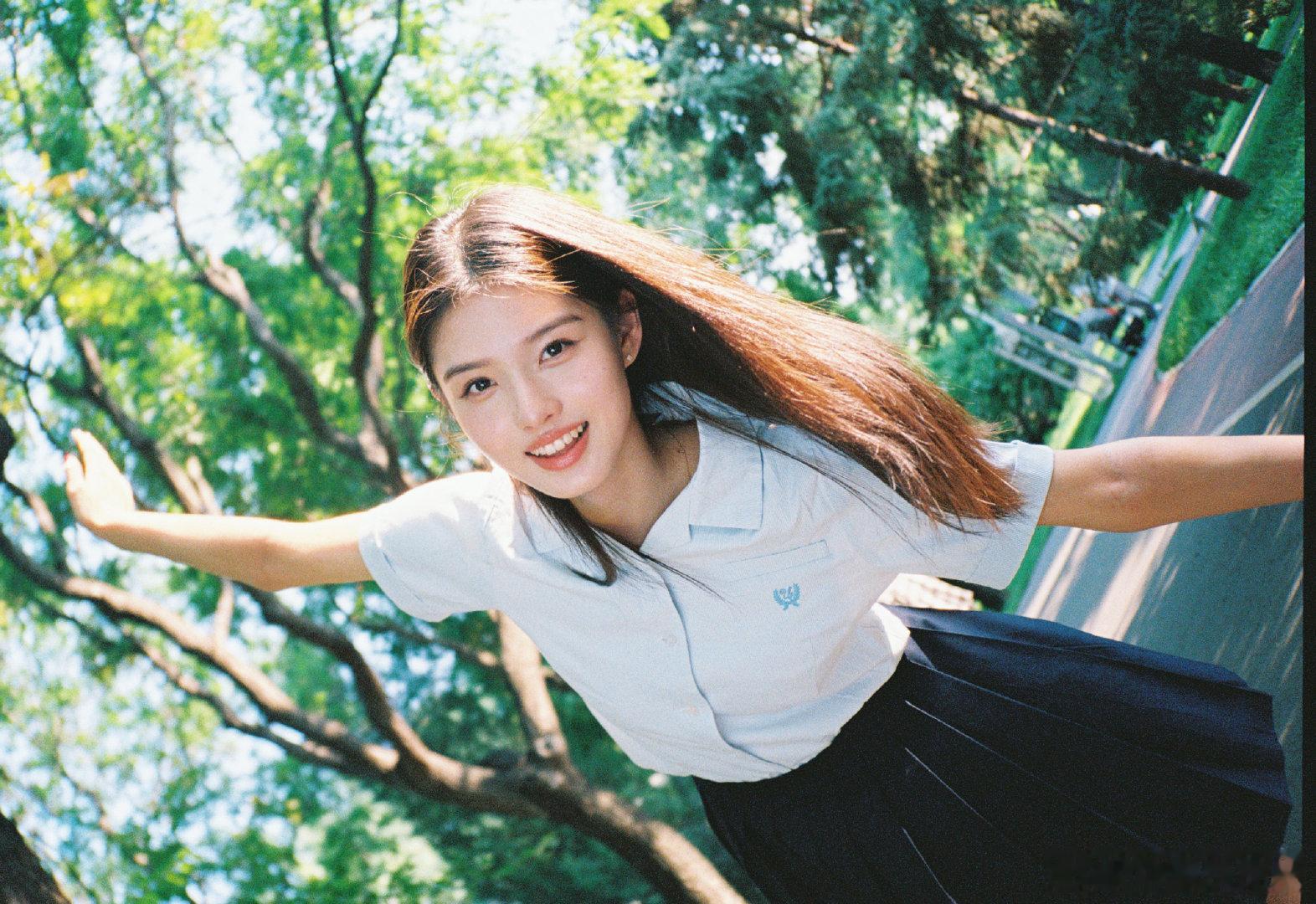 艾米艾米的18岁前途好亮啊艾米参演功夫女足时还未成年 艾米这个生日肯定是印象深刻