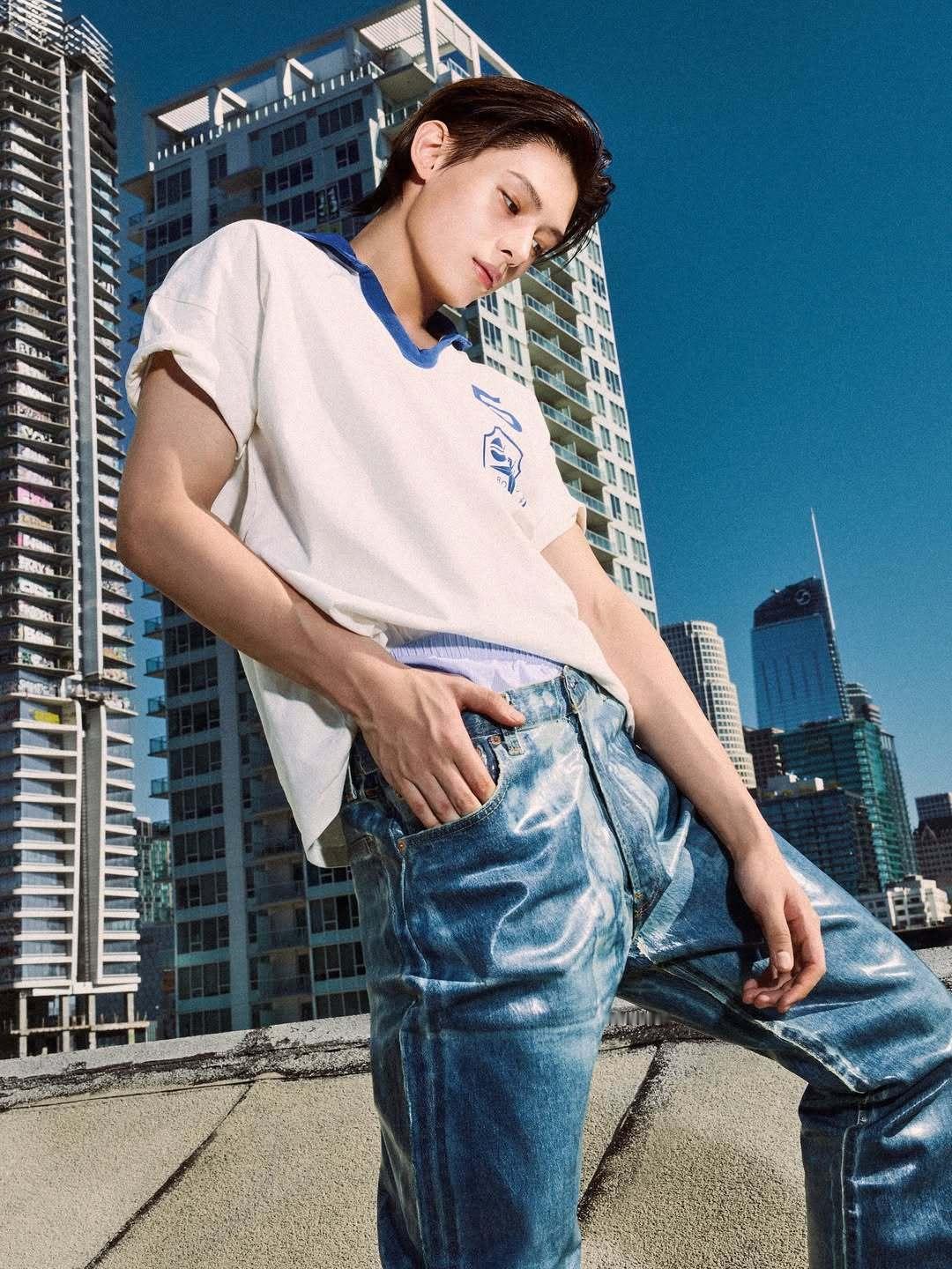 赵雨凡JAMES 🦅赵雨凡 詹詹小贴士：同一件衣服，不一样的发型，就能展现不一