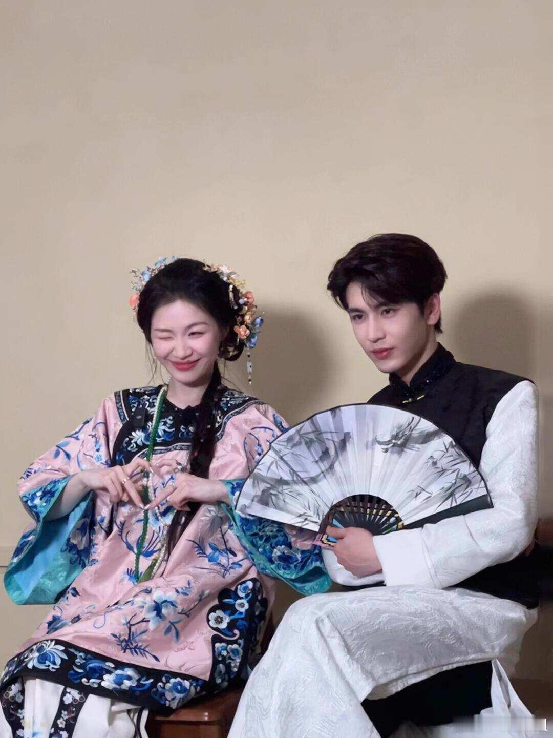 连被张凌赫夸过美的金靖都有容貌焦虑金靖你可是张凌赫都认可过的美貌啊比起完美的皮囊