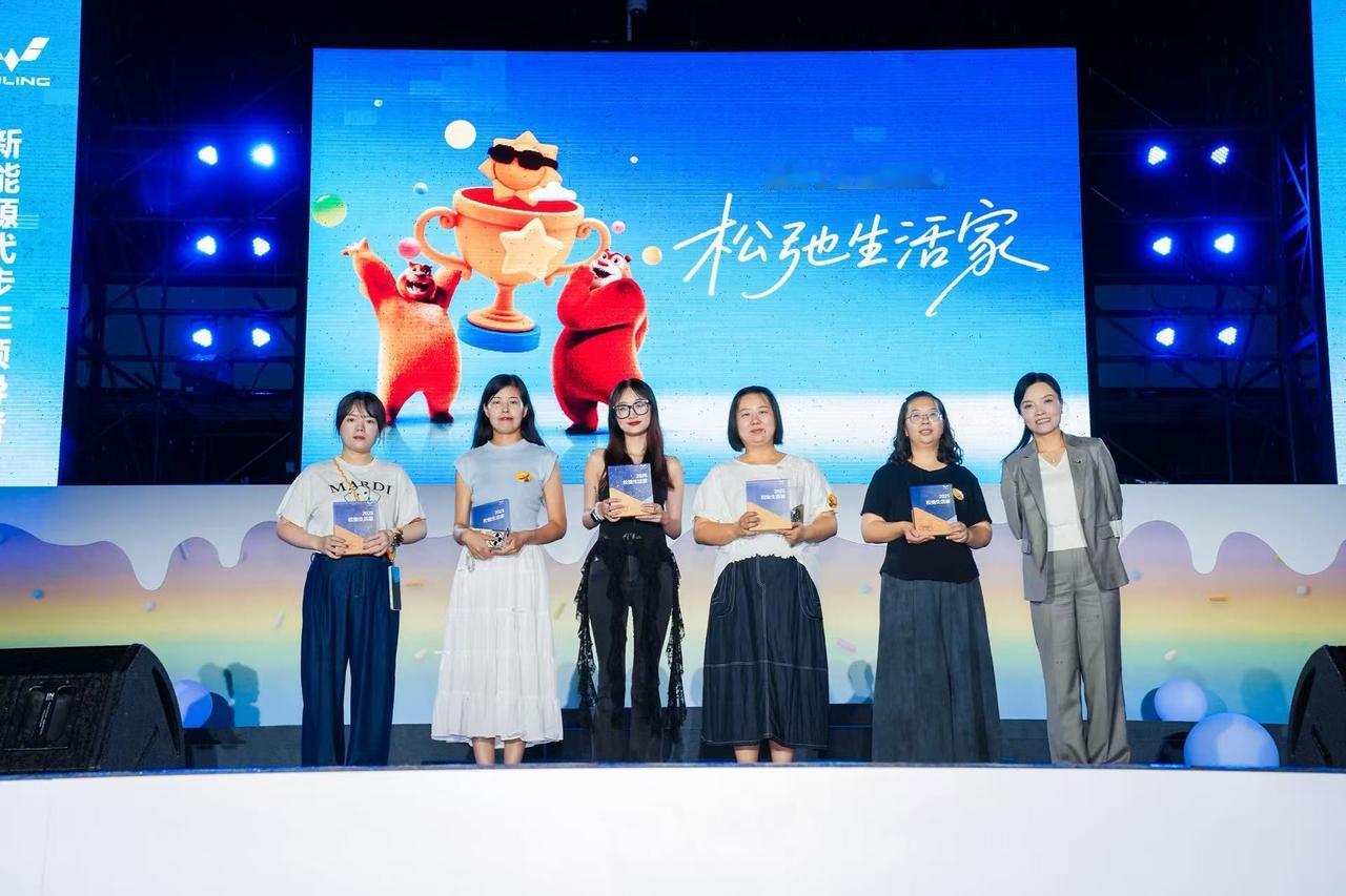 车盟快讯：真没想到啊，才短短几年时间，宏光MINIEV的累计销量已经超过170万