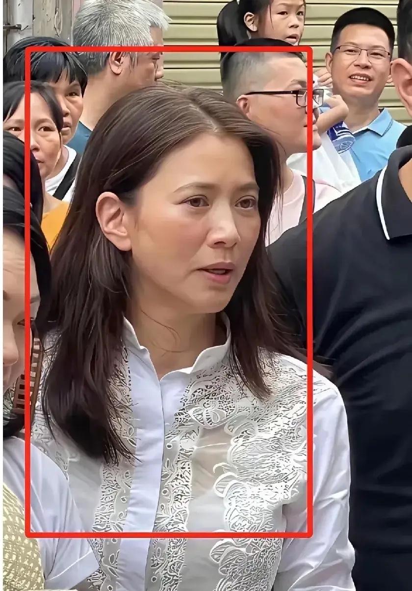 曾经的女神，如今也老了