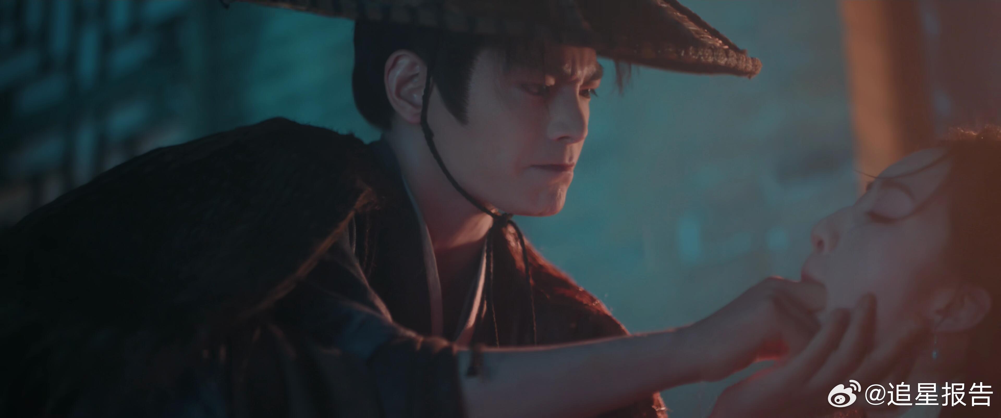 第一次看男主抠女主嗓子眼 看着男主那毫不犹豫的动作，真的被那种极致的果决震撼到了