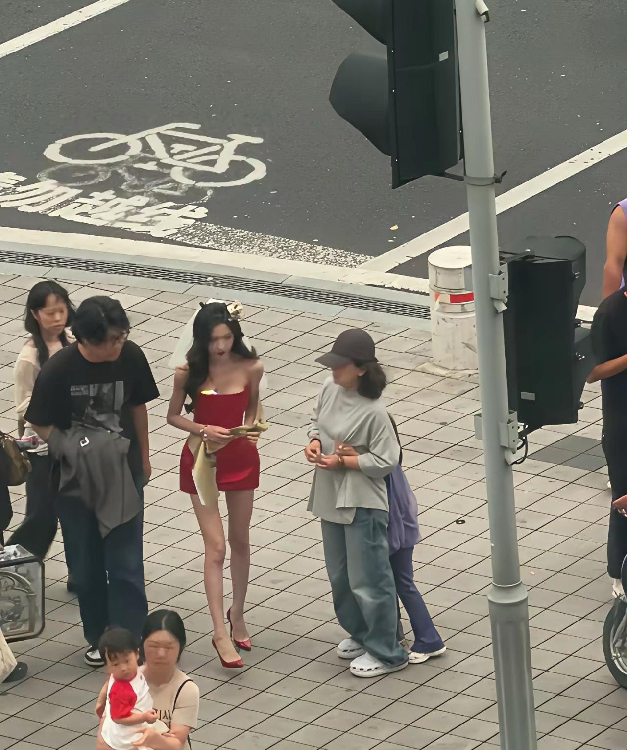 只有瘦到这种程度，上镜才刚刚好 