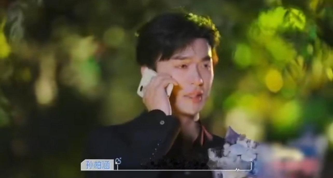 孙柏涵吴星颖遗憾在慢慢弥补吴星颖晒孙柏涵送的花 好甜啊 ​​​