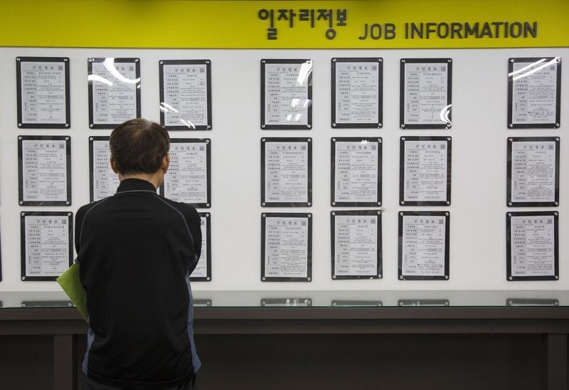 韩国青年在柬埔寨的遭遇太惨了。今年8月，一名20多岁韩国大学生疑遭当地犯罪团伙拘