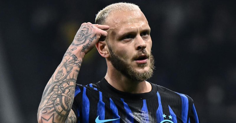 贾凯里尼表示：“迪马尔科将成为意甲MVP。他的左脚比罗伯特·卡洛斯更出色。”国米