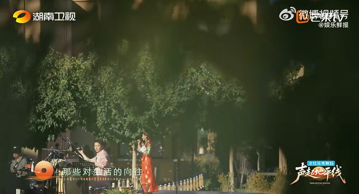 上次被这么惊艳还是单依纯的珠玉声起地平线 单依纯《珠玉》惊艳了时光，拉丹珠在音综